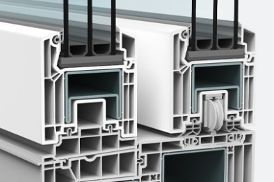 Taq-Usi PVC-Usi-Vekamotion-82-3-Secțiune transversală a unui profil combinat de fereastră și ușă PVC, cu geam triplu termoizolant, ranforsare metalică și garnituri de etanșare avansate.