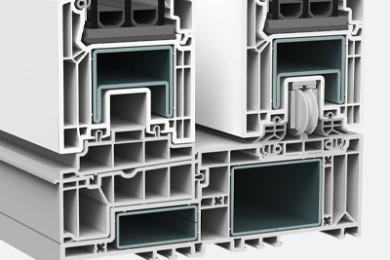 Taq-Usi PVC-Usi-Vekamotion-82-5-Secțiune transversală a unui profil combinat de fereastră și ușă PVC, cu ranforsare metalică, camere multiple pentru izolare termică și garnituri de etanșare avansate.