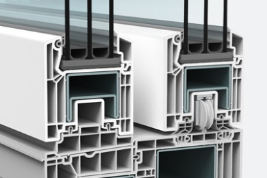Taq-Usi PVC-Usi-Vekamotion-82-7-Secțiune transversală a unui profil de fereastră și ușă PVC cu geam triplu termoizolant și garnituri de etanșare avansate.
